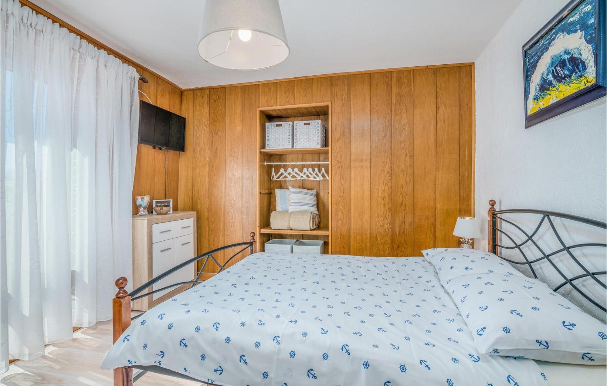 2 Bedroom Gorgeous Home In Baska エクステリア 写真
