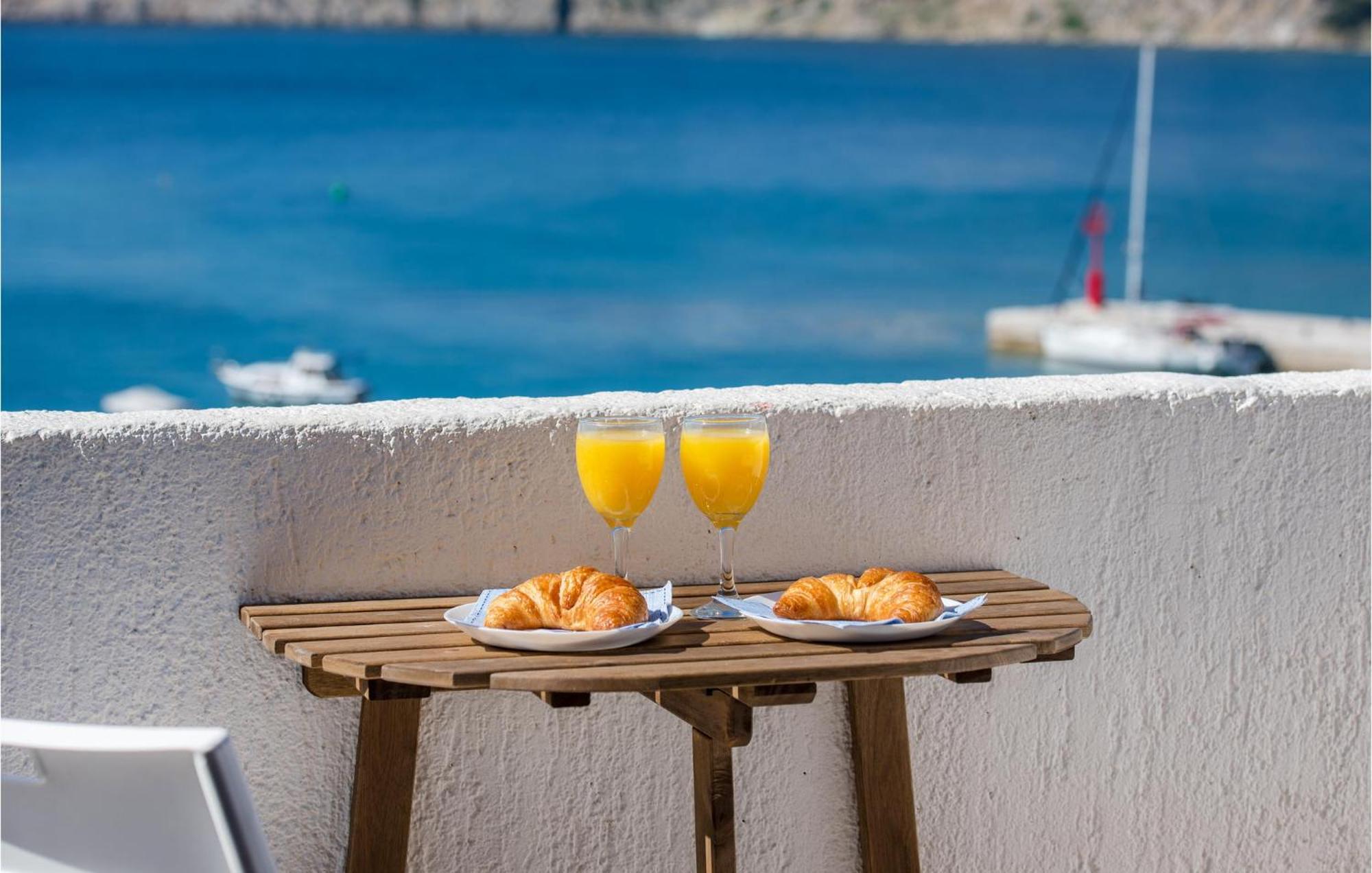 2 Bedroom Gorgeous Home In Baska エクステリア 写真