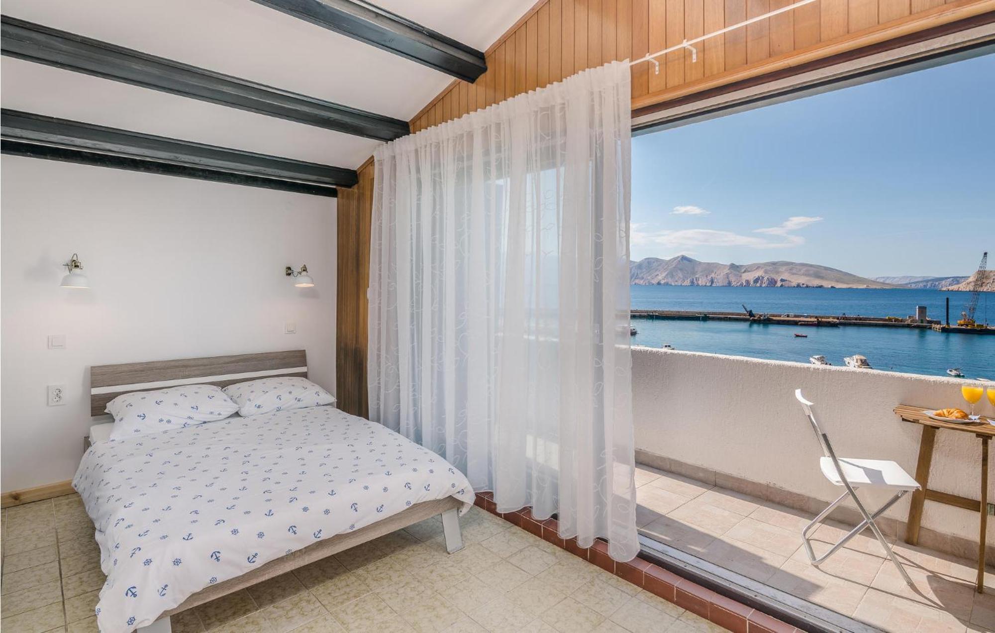 2 Bedroom Gorgeous Home In Baska エクステリア 写真